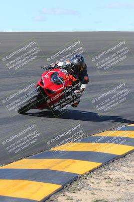 media/Mar-20-2023-Moto Forza (Mon) [[d0bbc59e78]]/1-A Group (Green)/Session 2 (Bowl)/